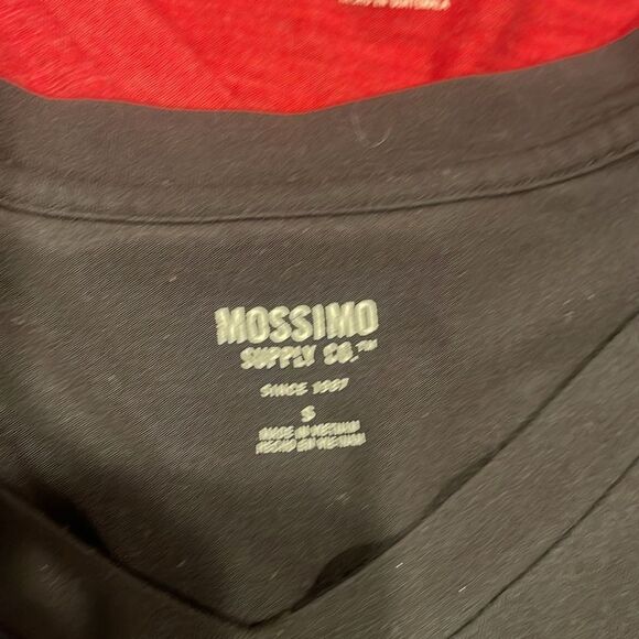 Mossimo T-Shirt/Tank Bundle (7 T-Shirt/Tank) - Picture 8 of 13